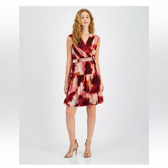 NWT Taylor Sleeveless Wrap Dress in Red Multi Watercolor Print - Size XL - Picture 1 of 12